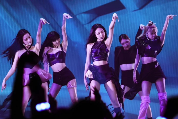 BLACKPINK sets the stage of MTV's VMA on Fire with their 'Pink Venom' performance & Outfit
