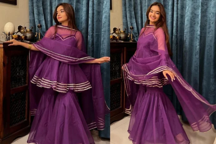 Anushka Sen dressed in beautiful Sharara-Set