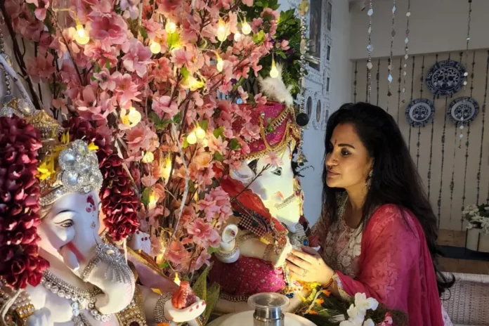 Lizaa-Malik-on-bringing-home-Ganpati-this-year