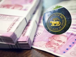 Rupee Currency drops to an All-time low as Dollar strengthens; Major currencies dipping
