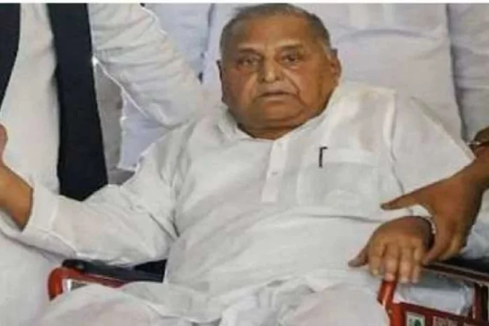 1349936-mulayam-singh