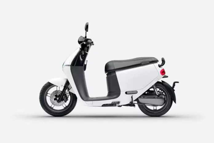 Gogoro 2 Plus EV scooty