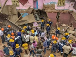 Building collapses in Ahmedabad