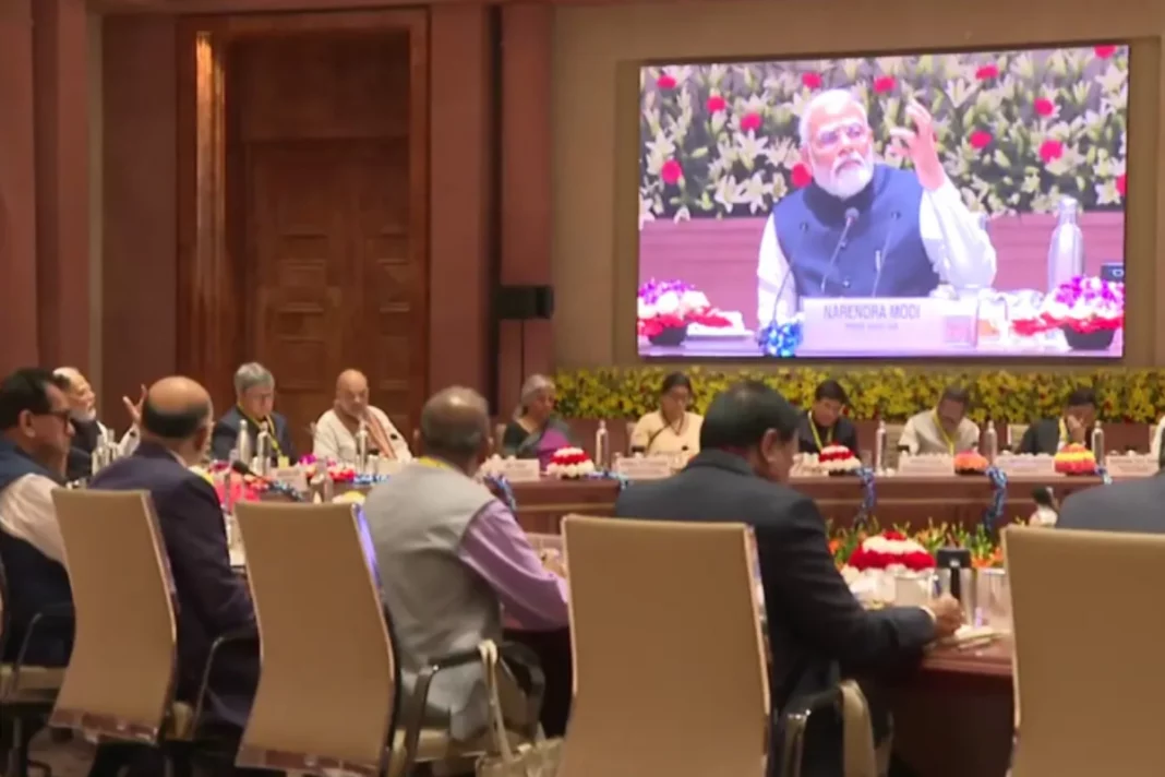 PM Modi Chairs Crucial 8th NITI Aayog Gathering