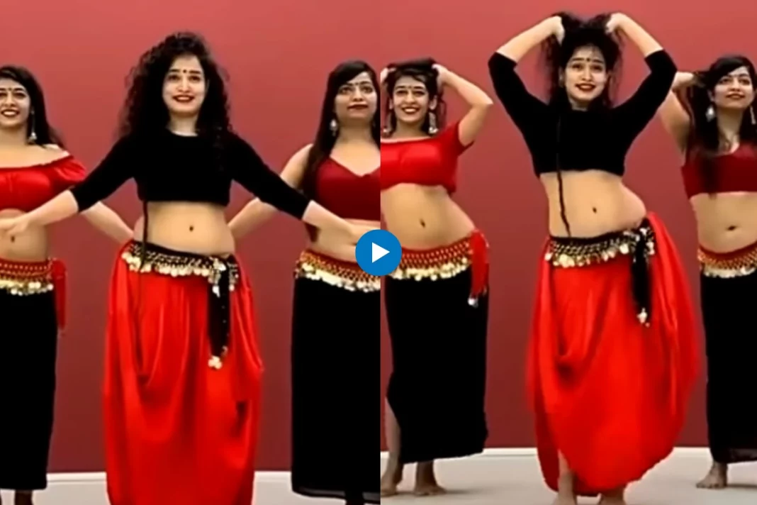 Girls' belly dancing on the song 'Chunari Chunari'