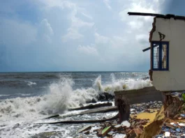 74000 Residents Evacuated as Biparjoy Approaches, Landfall Expected Between 4-5 PM Today