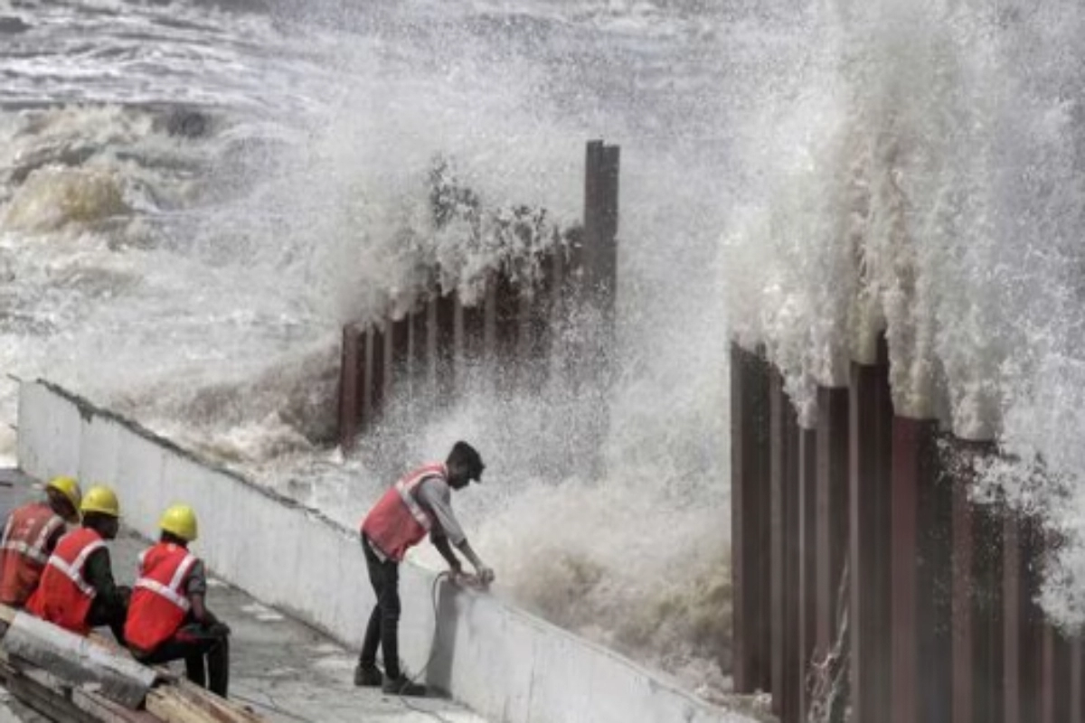 Gujarat Braces for Cyclone Biparjoy! Chief Minister Leads Emergency Review Meeting