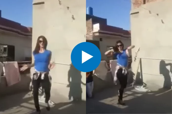 Pakistani Dance Video