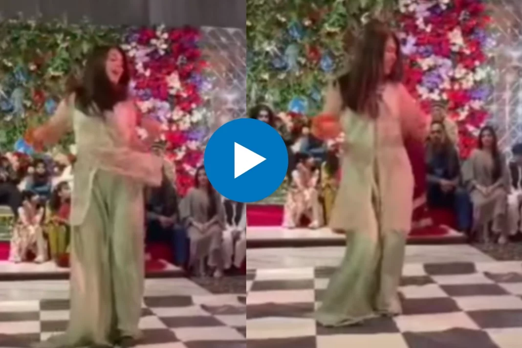 Pakistani Dance Video
