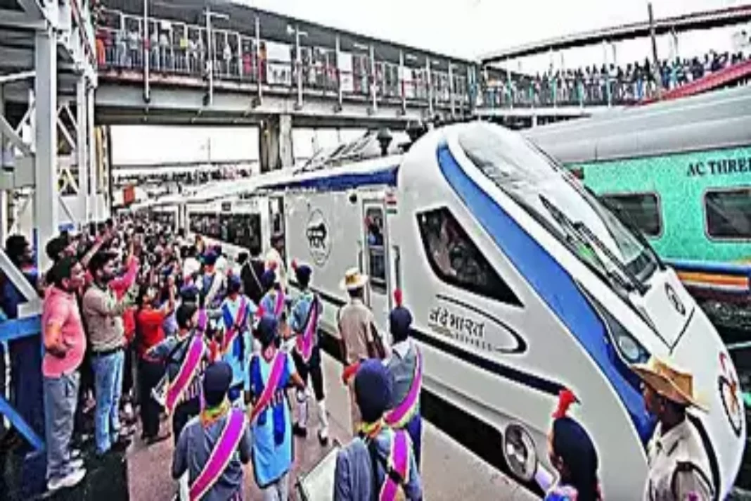 Patna News Free Ride! Students and Teachers Enjoy Complimentary Journey on Ranchi-Patna Vande Bharat Express, Report