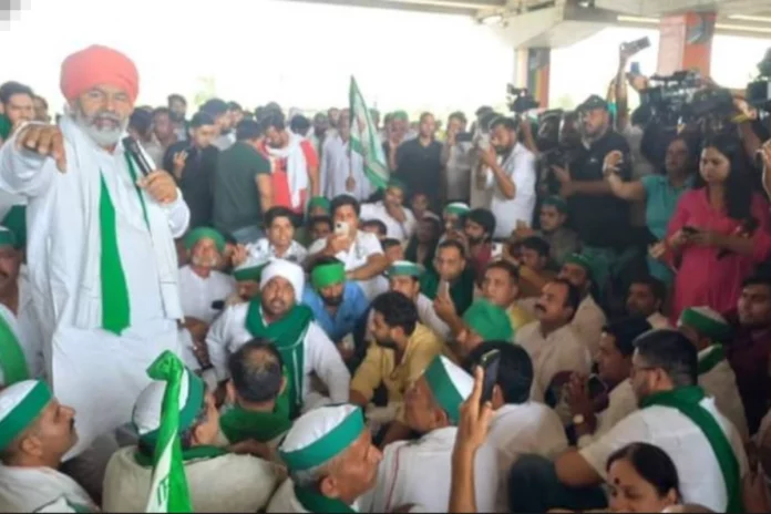 Wrestlers Protest Wrestlers Protest