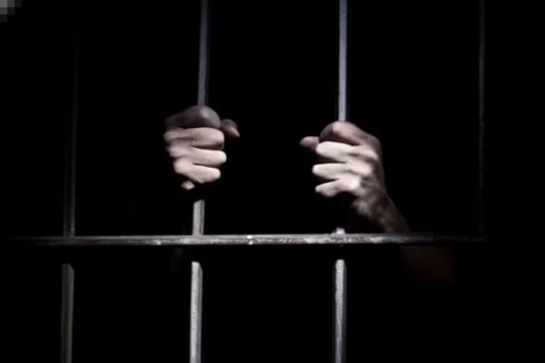 Over 26000 laws for entrepreneur imprisonment in India.