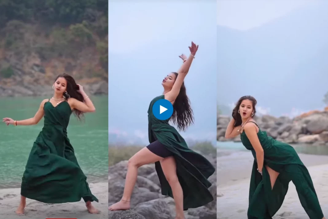 Viral girl dance
