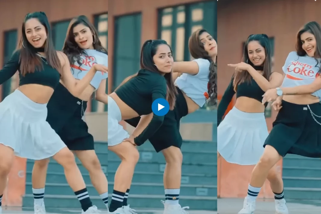 Girls' dancing on the beats of 'Chadhti Jawani'