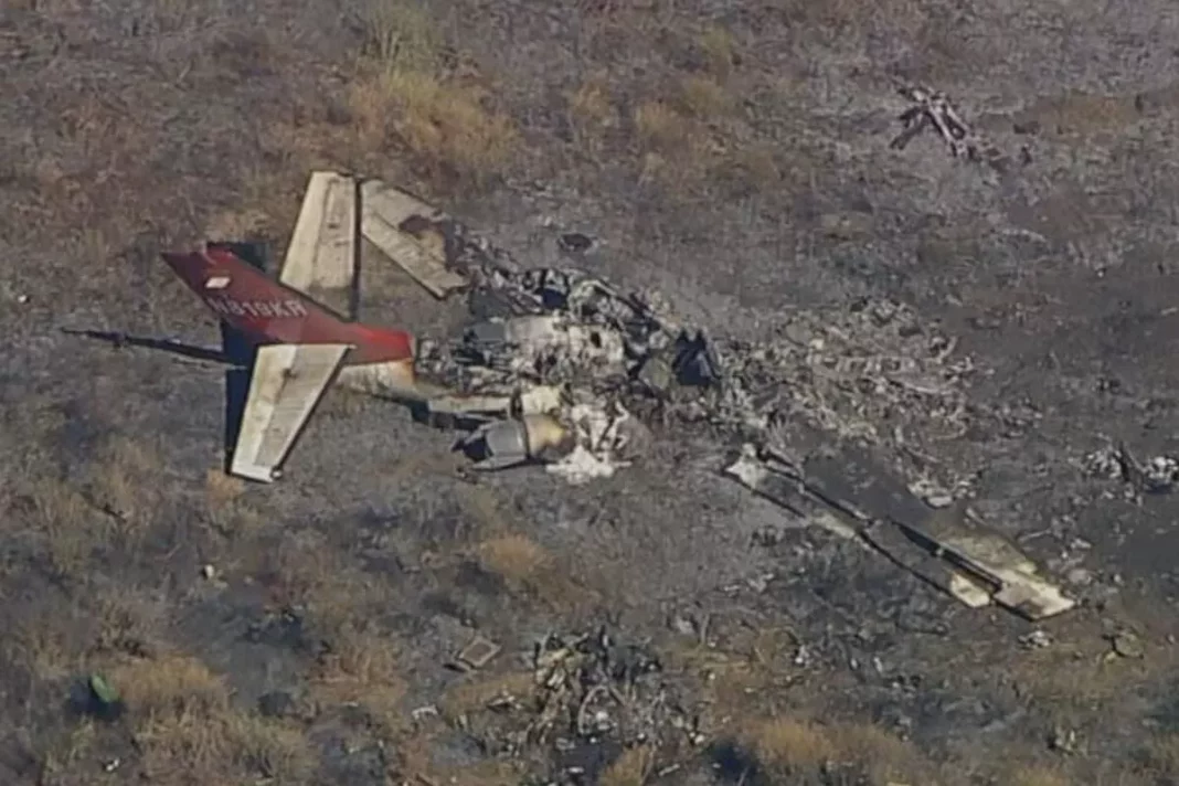 6 die as private jet crashes and burns south of Los Angeles