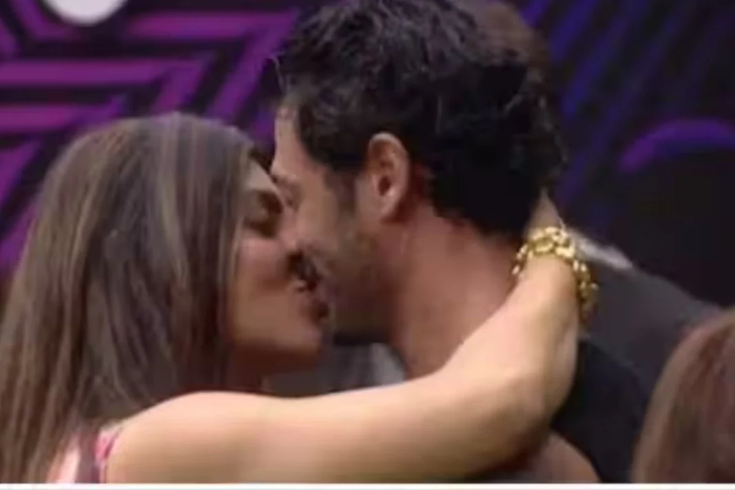 Akansha Puri Eviction Controversy