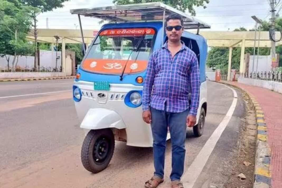 EV Converted into Solar powered Auto