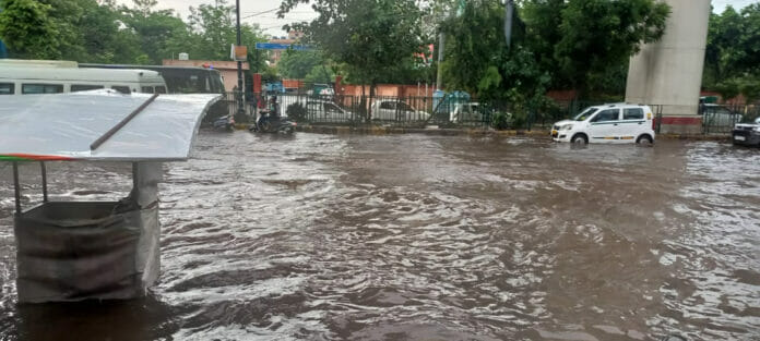 Ghaziabad News: Water logging Ghaziabad News