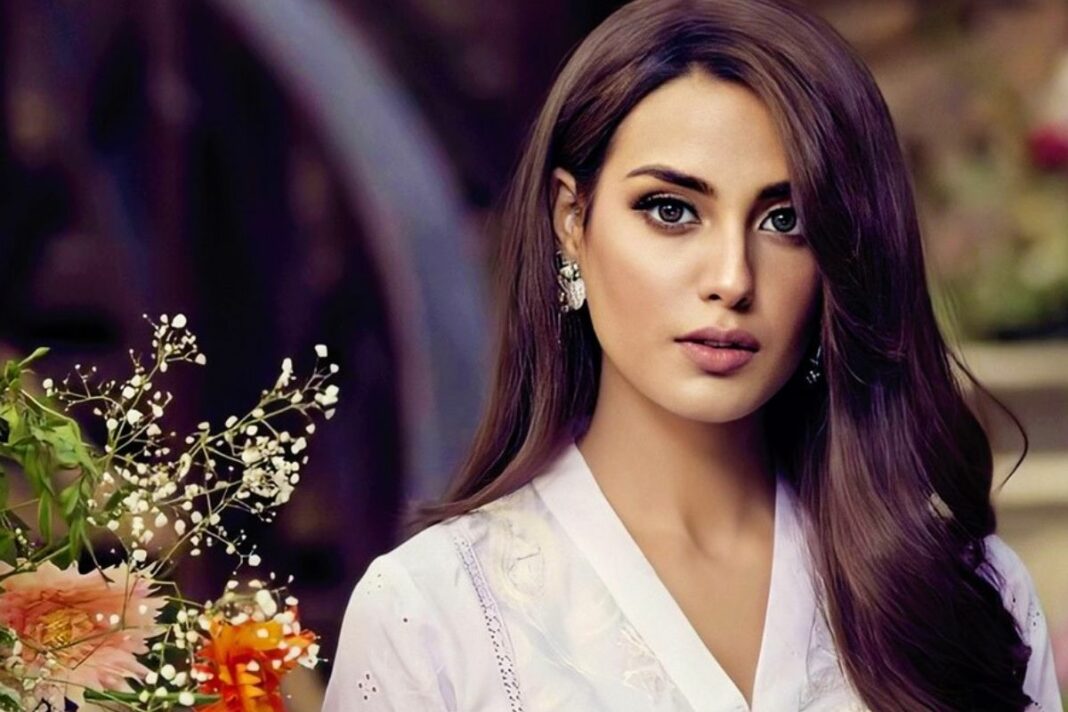 Iqra Aziz