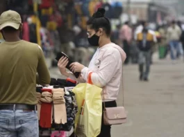 Delhi street vendor