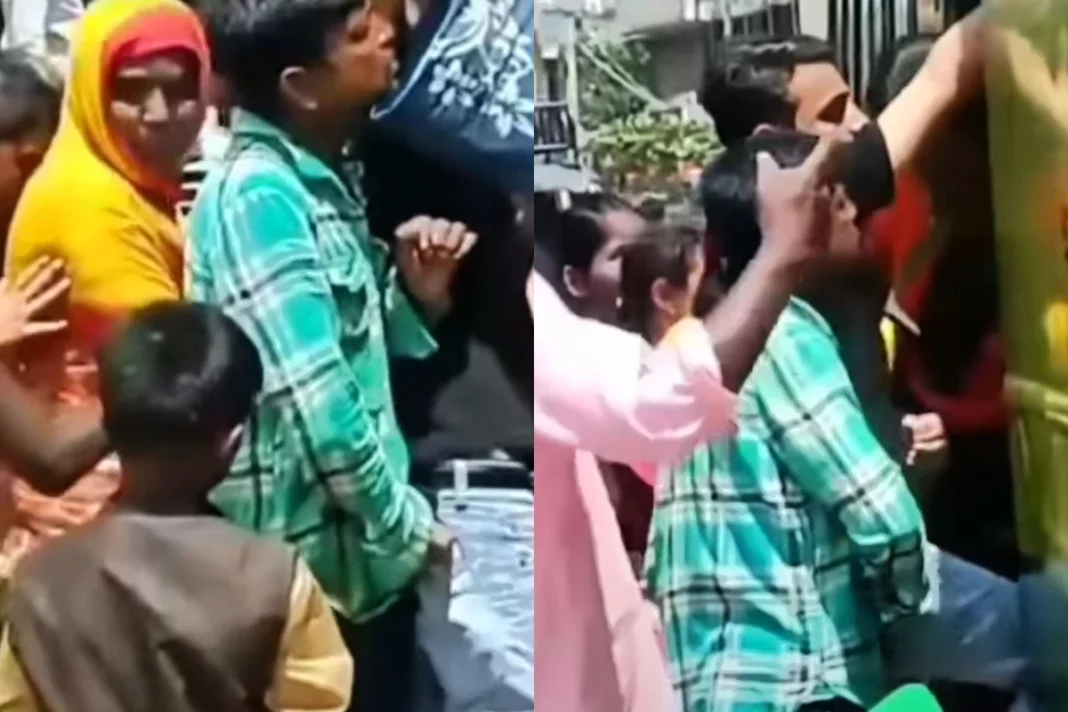 Viral Video: Beware! Using scissors or knife for pickpocketing is pass; Watch how this person steals in crowd