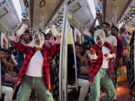 Viral Video: Bandage wrapped woman in a Metro recreates SRK's Jawan magic on 'Beqarar Karke Hume Yun Na Jaiye' magic; Watch