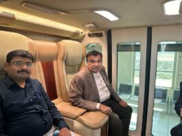 skybus, Nitin Gadkari