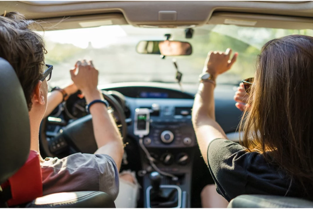 5 Things to keep in mind when going on a road trip in an EV, Details