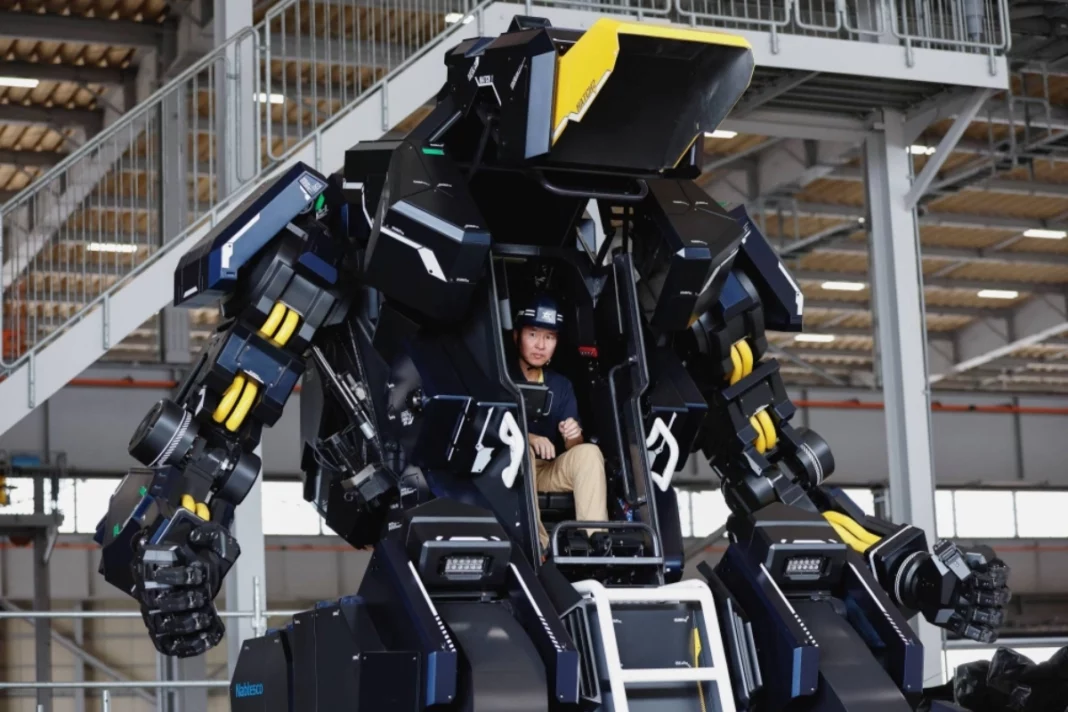 Take a look at Japan's Gundam like Robot which can be yours for $3 Million, Details
