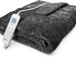 Electric Blankets can be an amazing accessory in the winter, but do keep in mind these tips while using them