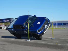 Guinness World Record: Stunt driver breaks record for driving a pickup truck on two wheels through tip gap, Details
