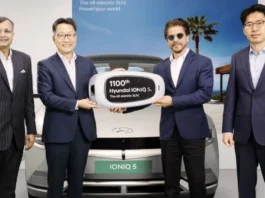 Shahrukh Khan takes delivery of his first EV, the Hyundai Ioniq 5, Details