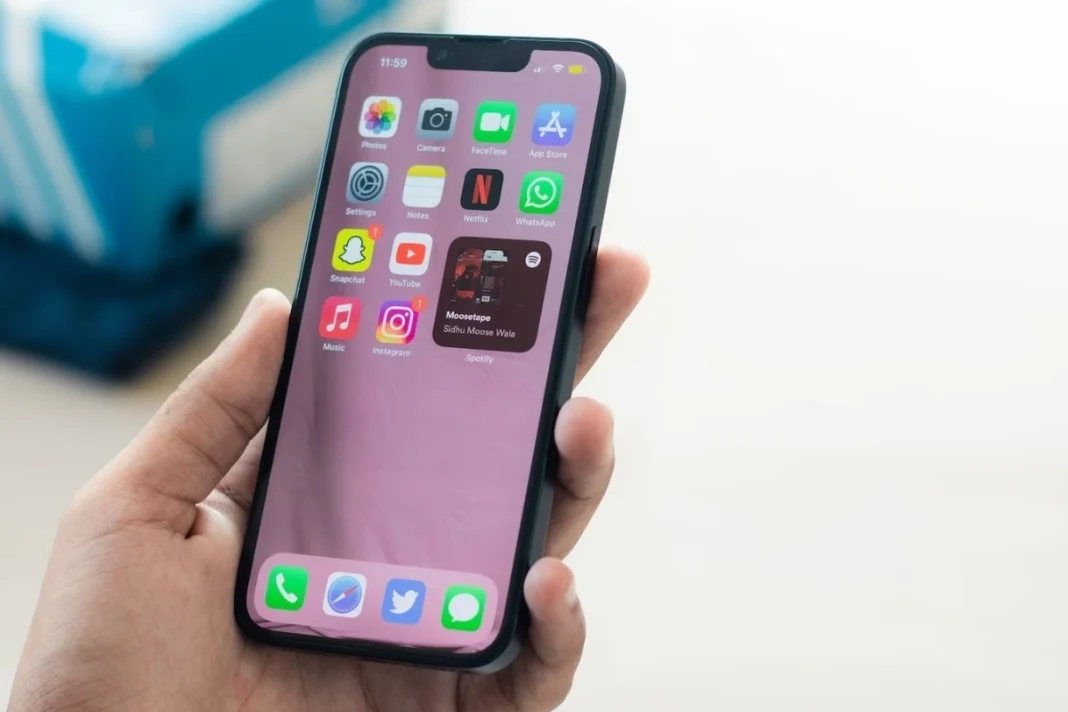 Top 5 iPhone Tips and Tricks that you must know to make your life easier, Check Out