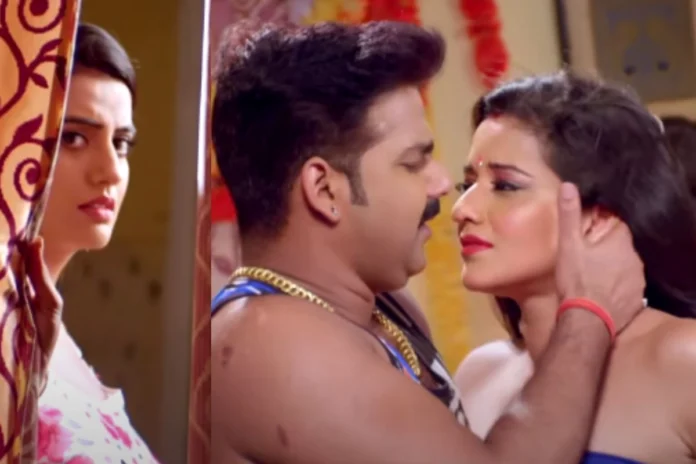 Pawan Singh and Monalisa