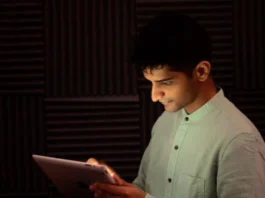 Anand Mahindra impressed by Mahesh Raghavan and his talent of playing music on an iPad, Check Out