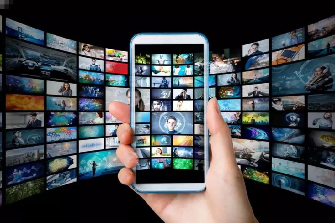 Central Government bans 18 OTT platforms for posting Obscene and vulgar content, Details