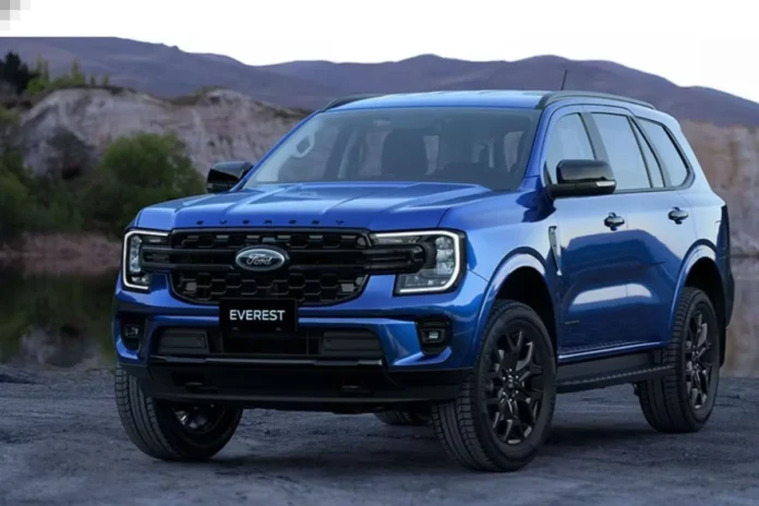 Ford Endeavour Upcoming Ford Endeavour spotted for the first time, Details