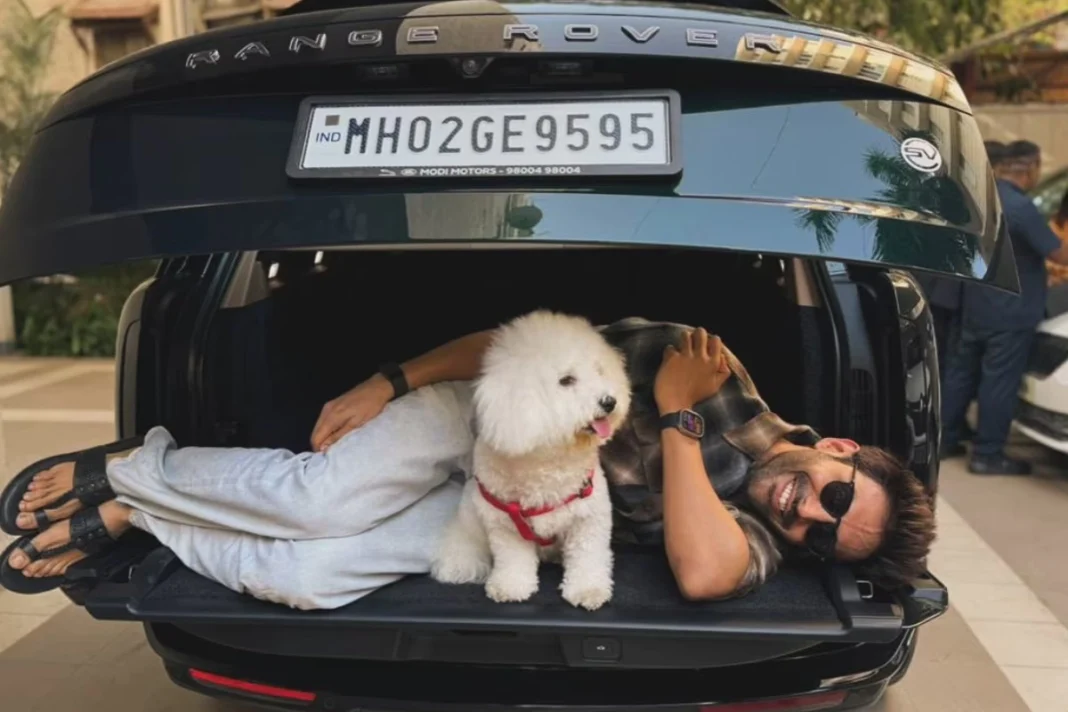 Kartik Aryan Buys A new Luxurious Car Worth Rs 5 Crore, What's special about the SUV, Chech out
