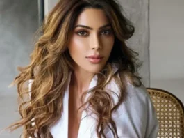 Nikki Tamboli (2)