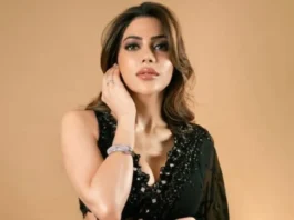 Nikki Tamboli (5)