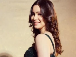 Sara Tendulkar (3)