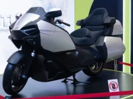 Felo Tooz Electric Motorcycle introduced, offers an amazing range of 720Kms, Check Out
