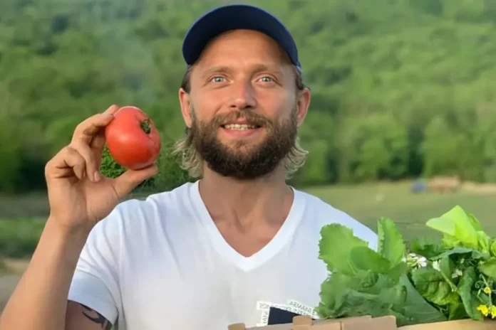 Influencer Jailed for Starving 1-Month-Old Son Influencer Jailed for Starving 1-Month-Old Son