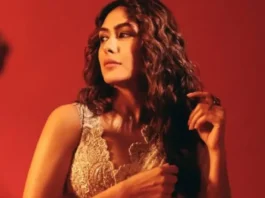 Mrunal Thakur (7)