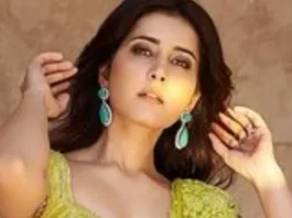 Raashii Khanna (9)