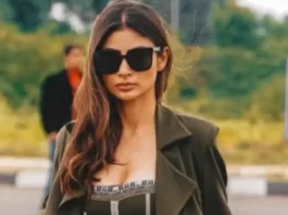 mouni roy