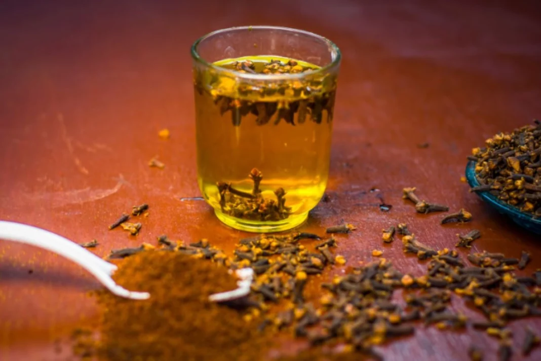 Clove Water Benefits