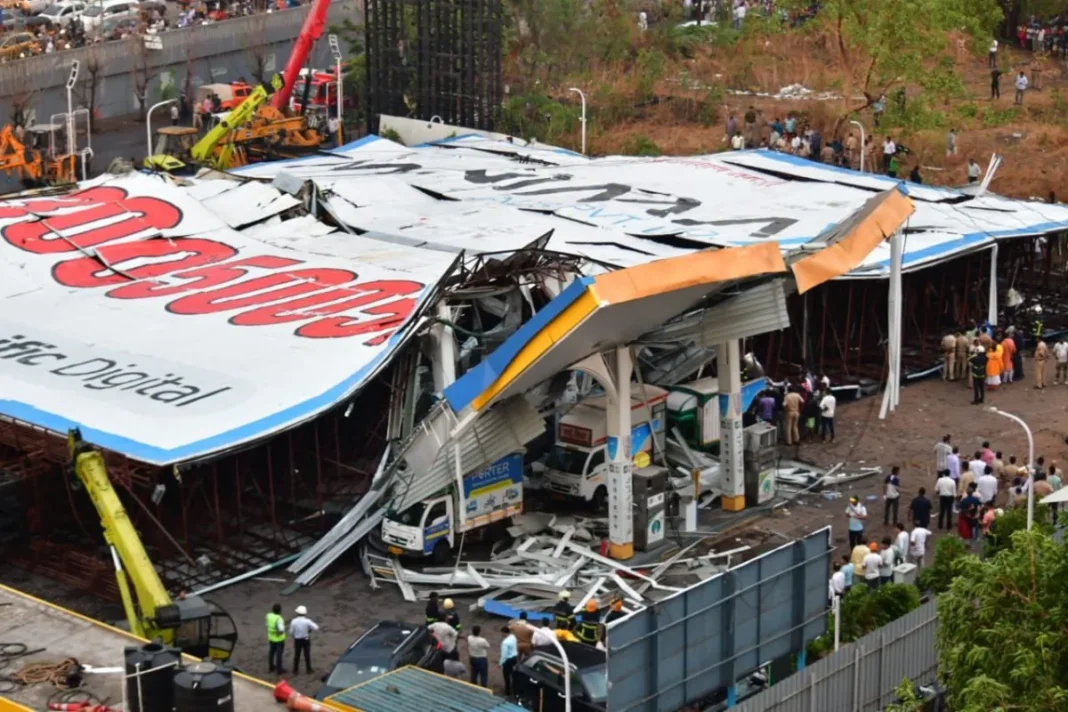 Ghatkopar Hoarding Collapse
