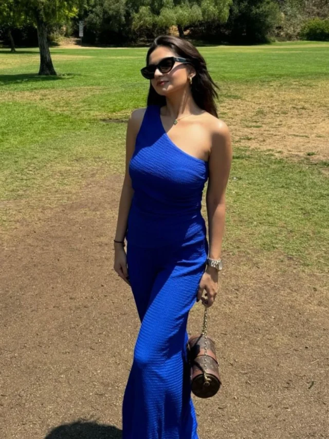 Anushka Sen (10)