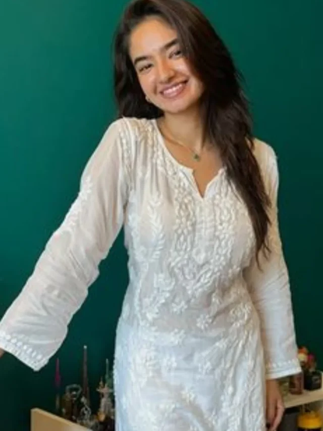 Anushka Sen (6)